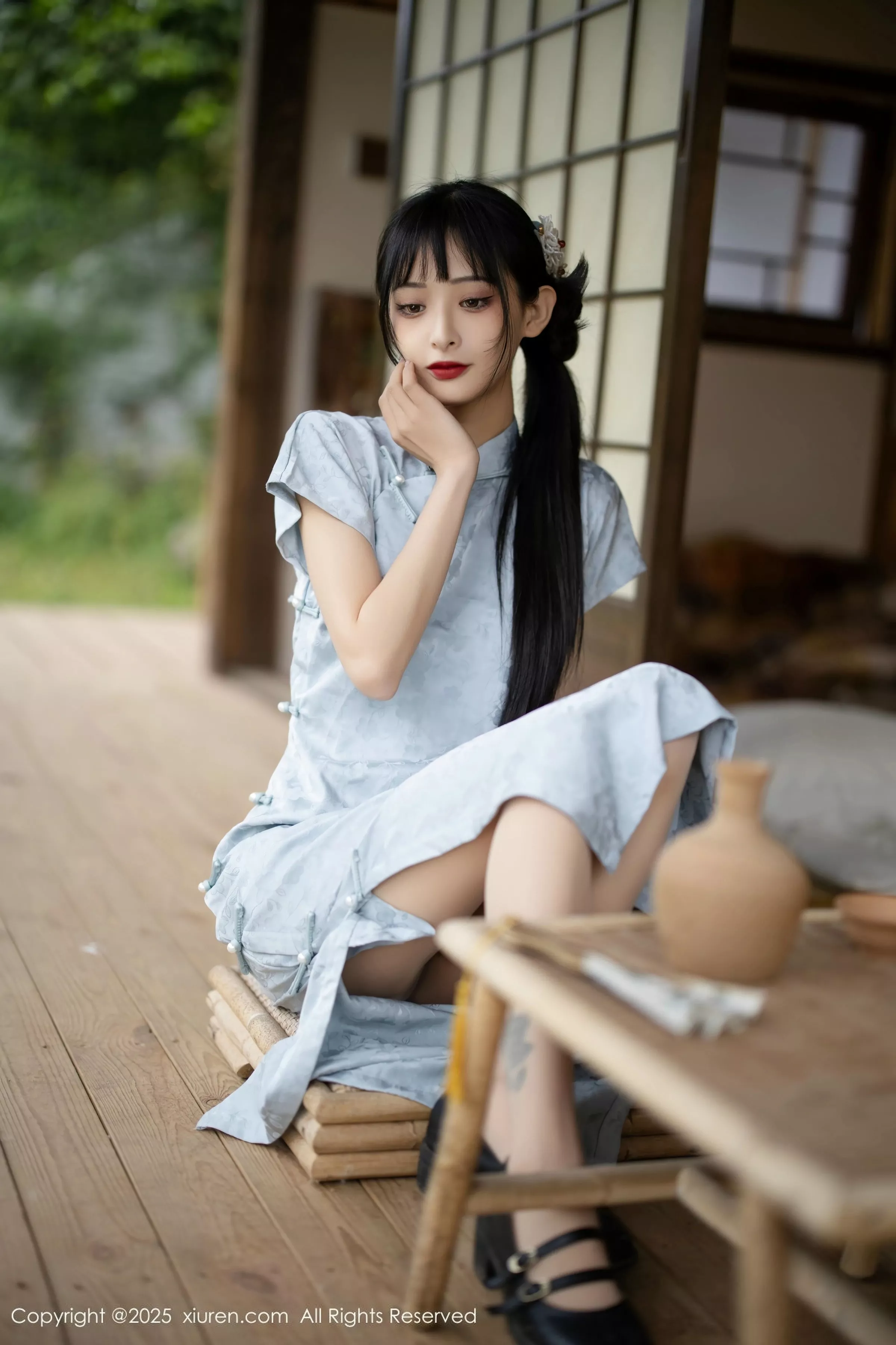 茂木希子日式旗袍露白色内衣配肉丝袜秀完美曲线绝美写真80P