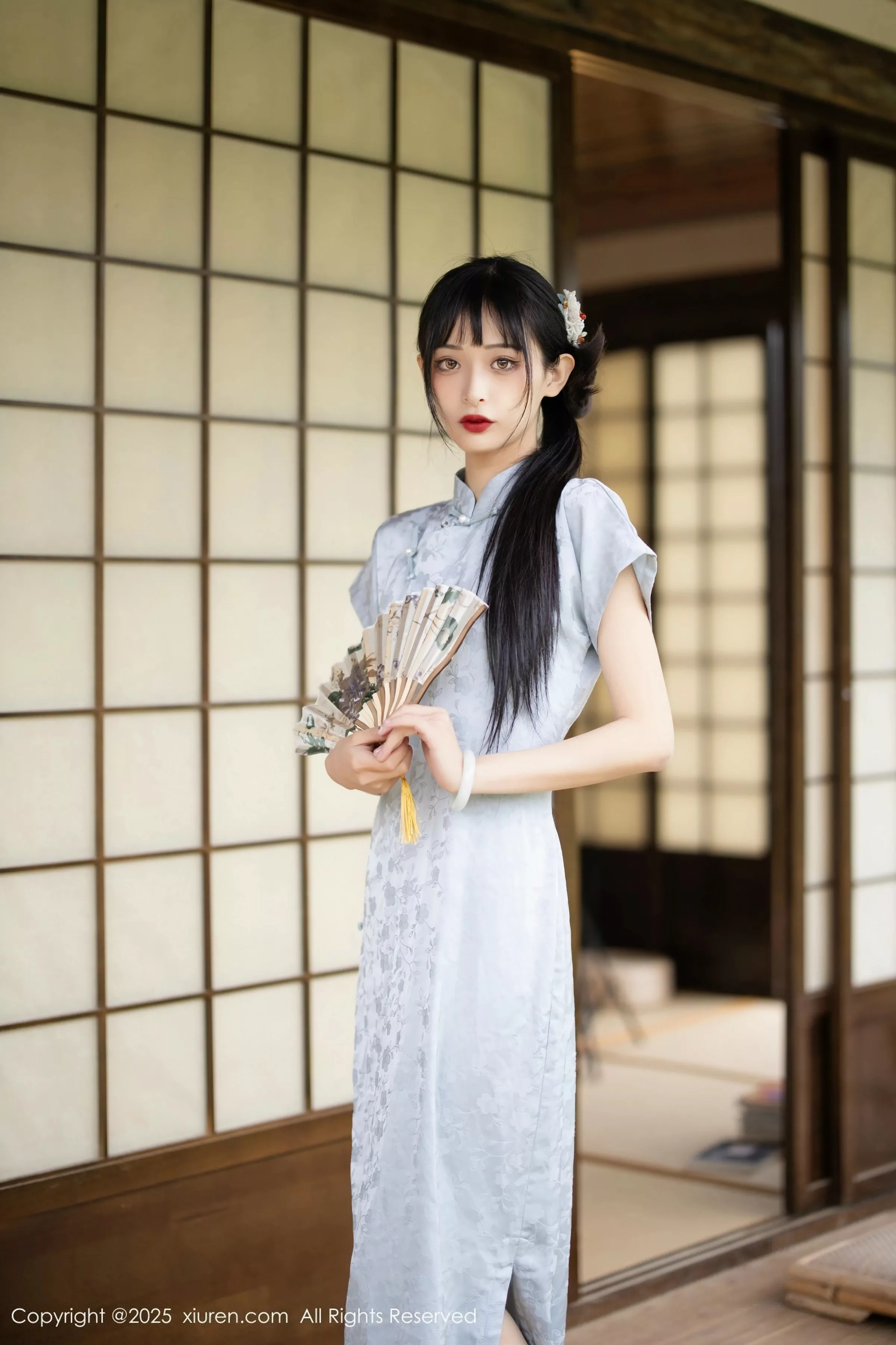 茂木希子日式旗袍露白色内衣配肉丝袜秀完美曲线绝美写真80P 5