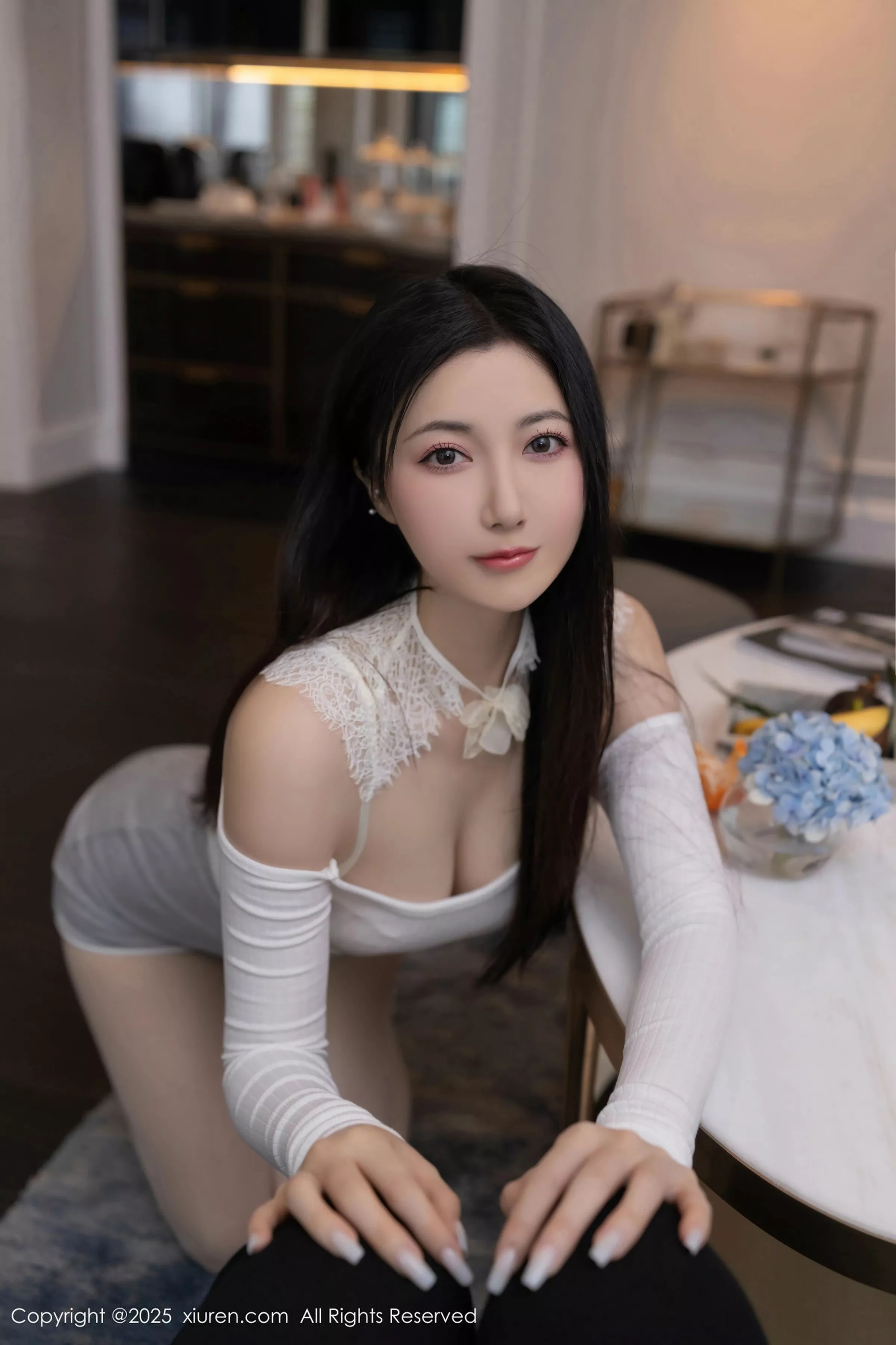 Caviar Fish Sexy White Short T-shirt Exposed White Lingerie Paired with Open Crotch White Stockings Beautiful Legs Stunning Photo Set 71P 8