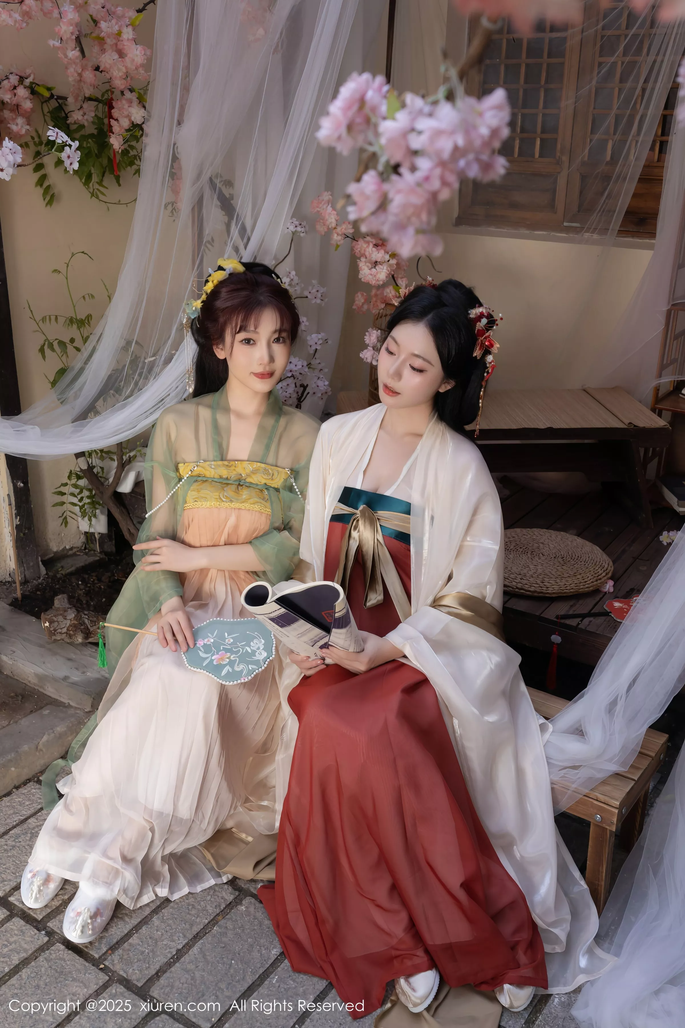 Collection Lu Xuanxuan & Anran anran Passionate Interaction Sheer Gauze Ancient Costume Alluring Gorgeous Photoshoot 80P 7