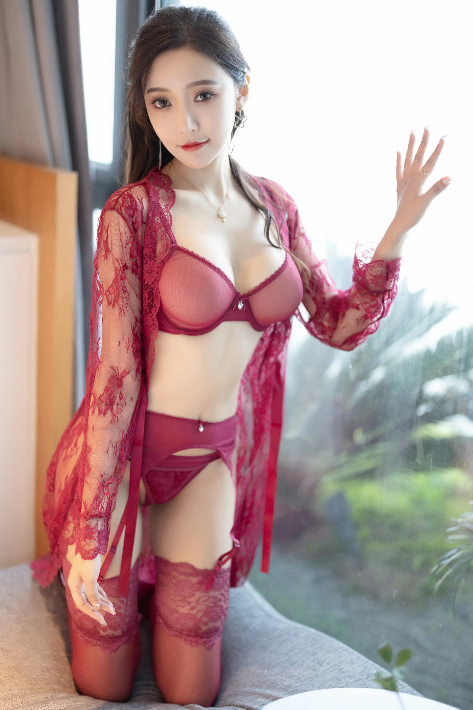 秀人付费 王馨瑶Yanni 诱人私拍福利 红色情趣套装83P 7