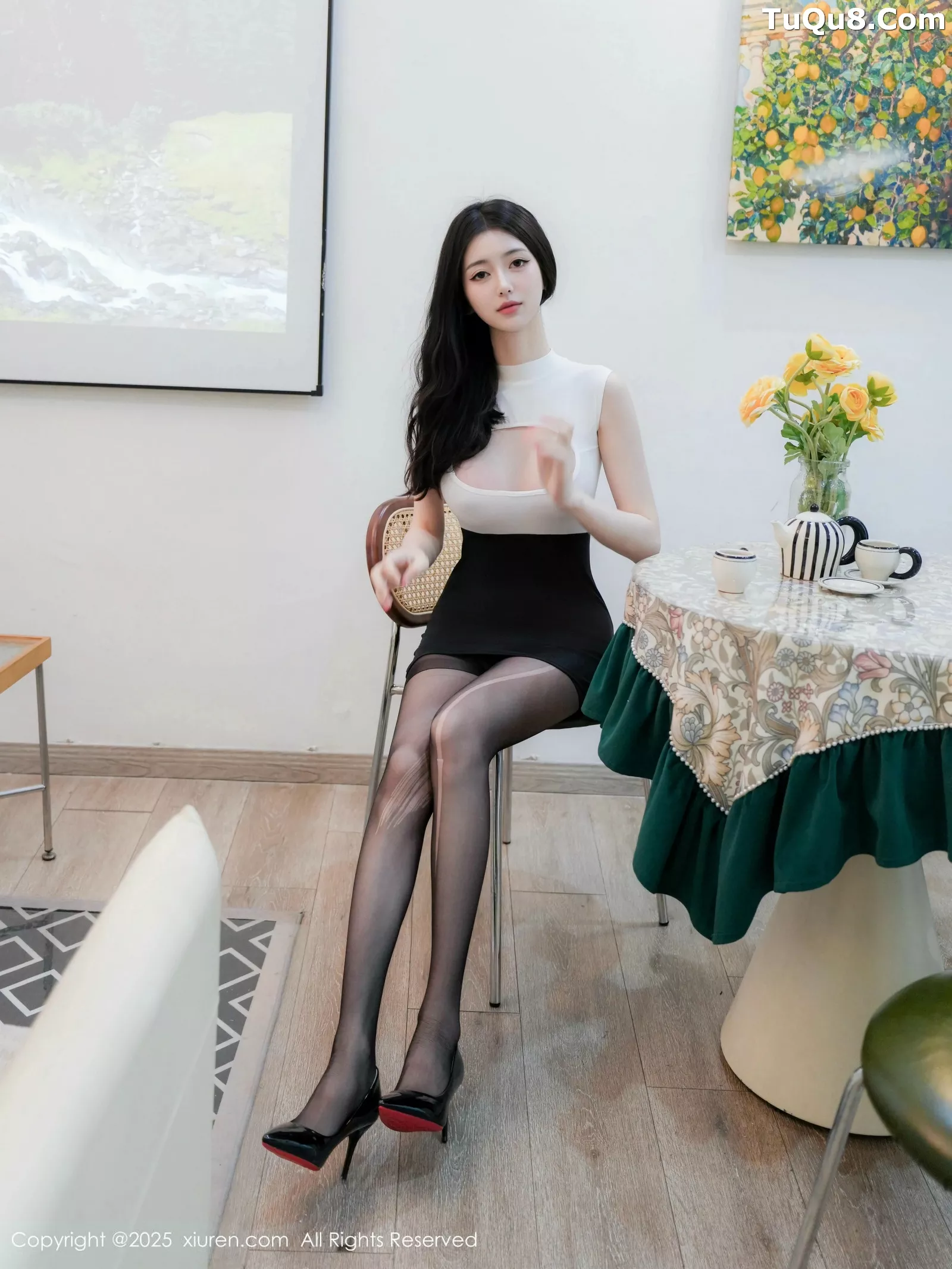 白小蝶私房性感白色T恤配破烂黑丝秀完美曲线撩人绝美写真54P 4