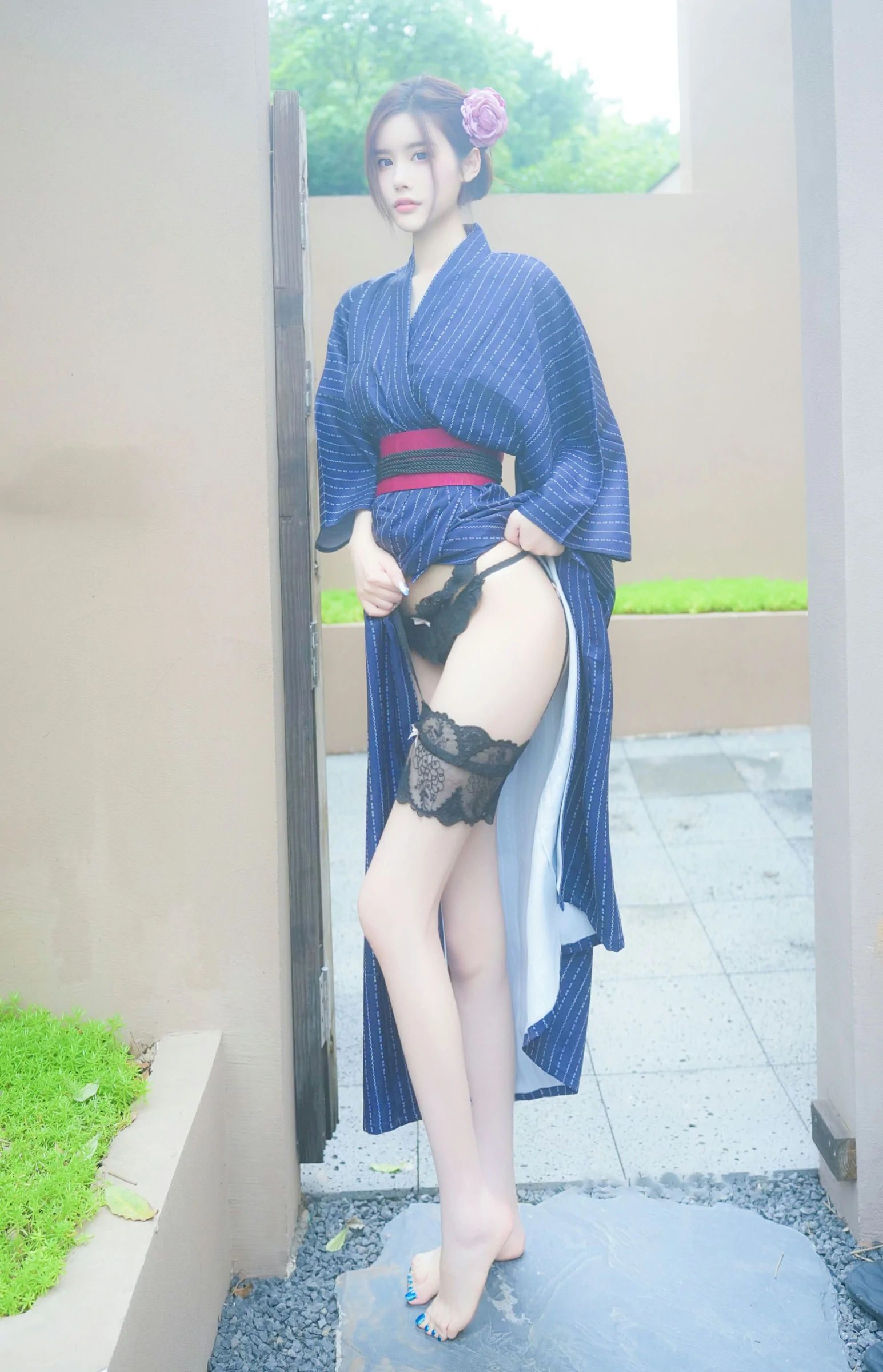 秀人付费 晚苏susu 诱人私拍福利 户外枷锁68P 5