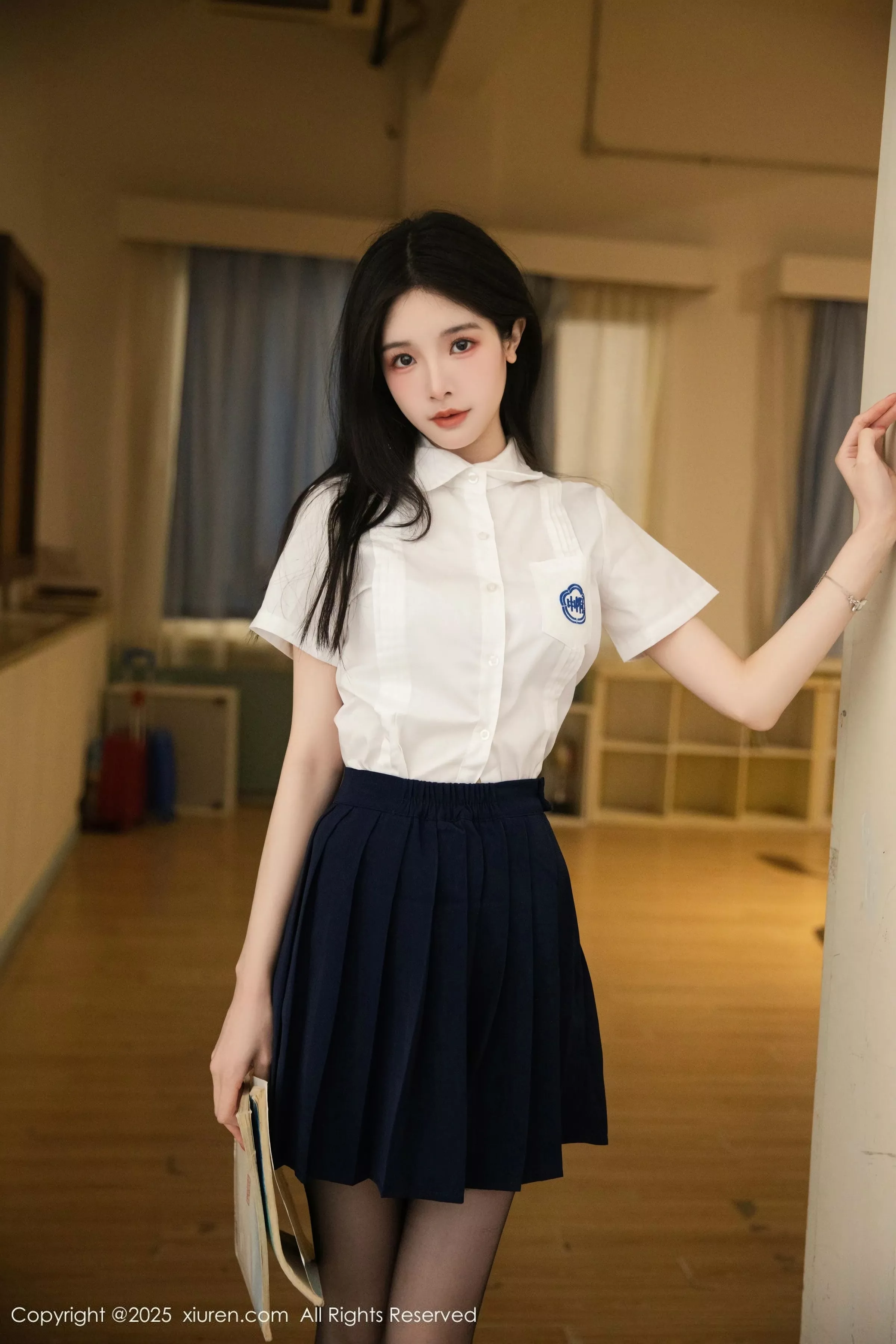 布丁wow性感JK制服露蕾丝内衣配超薄黑丝秀完美身材绝美写真81P 2