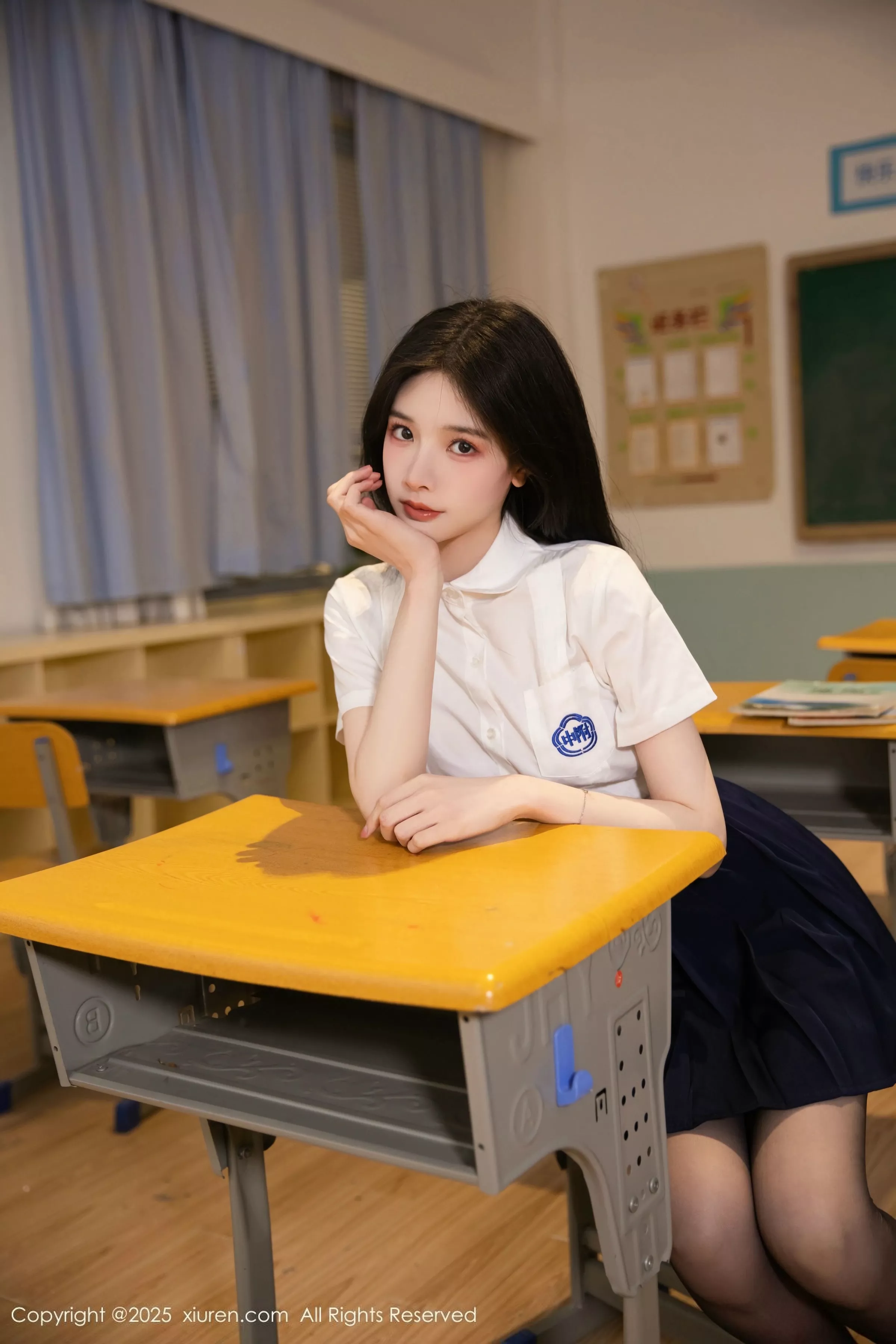 布丁wow性感JK制服露蕾丝内衣配超薄黑丝秀完美身材绝美写真81P 8